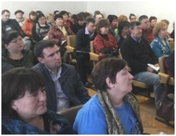 В администрации Андроповского муниципального района состоялся районный День охраны труда по теме: «Об основных итогах работы по улучшению условий и охраны труда в организациях Андроповского района в 2013 году и задачах на 2014 год».
