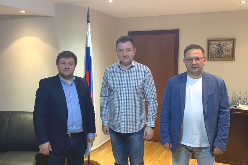 ФНПР и Росмолодежь подписали соглашение о сотрудничестве