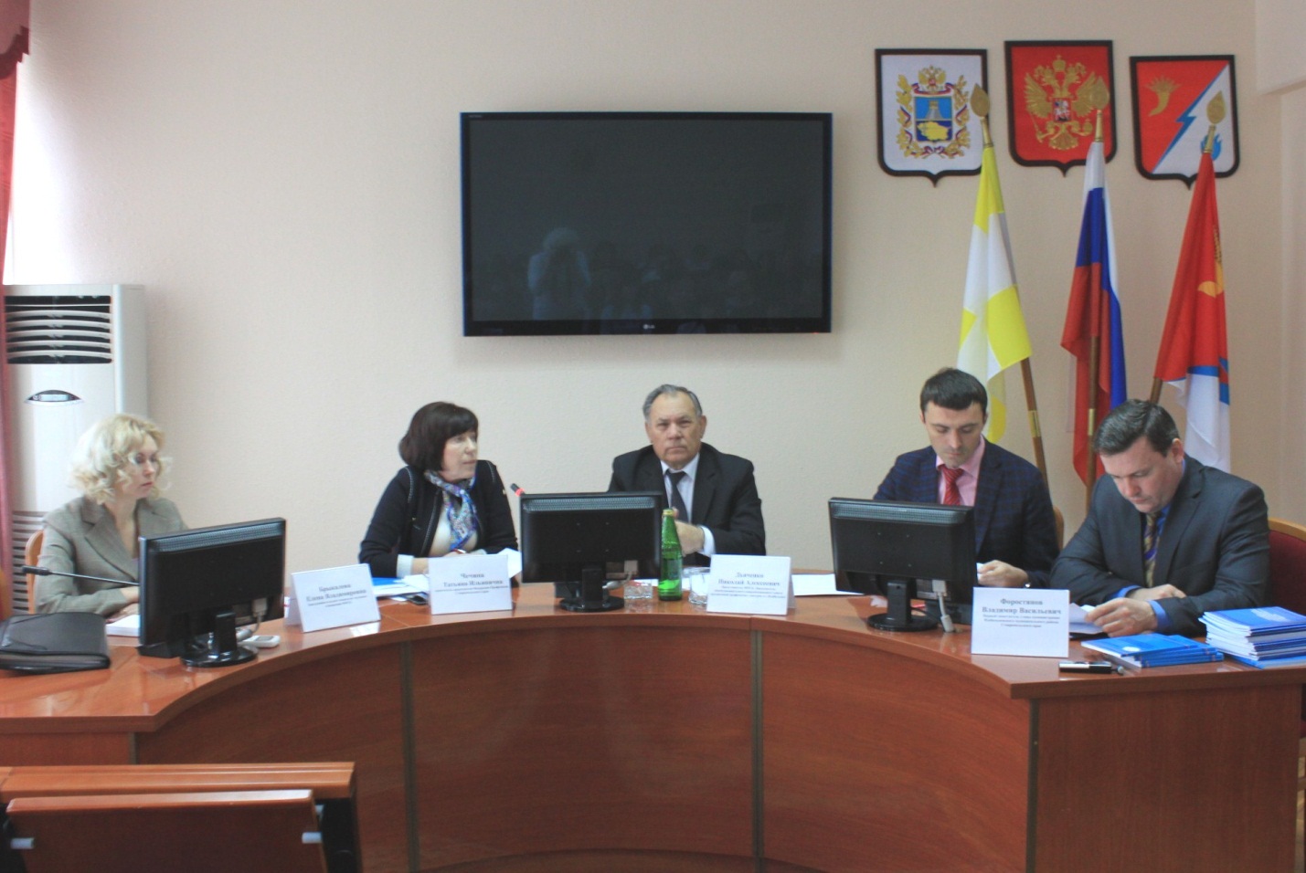 На повестке дня – майские указы Президента