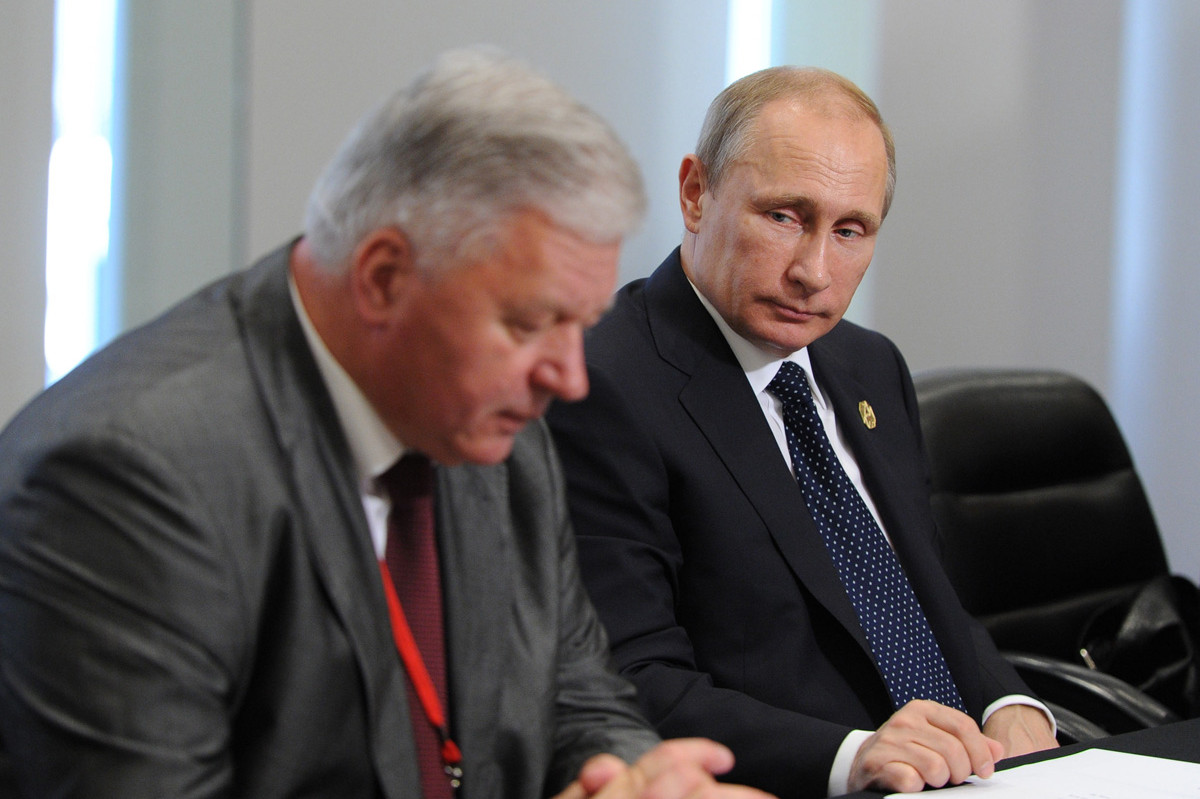  Путин одобрил закрепление в Конституции индексации зарплат