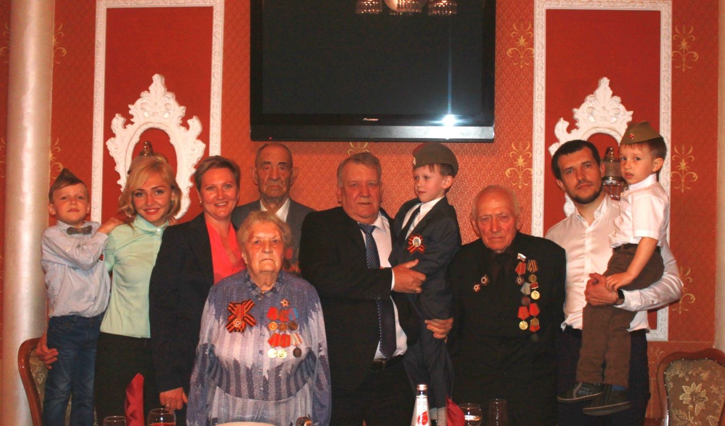 С Днем Великой Победы!