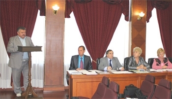 Ззаседание городской трехсторонней комиссии по регулированию социально-трудовых отношений