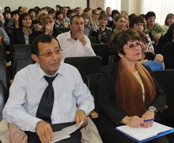 В этом году по предложению Методического совета Учебно-методического центра ФПСК обучение профсоюзных кадров и актива решено провести в формате зональных семинаров