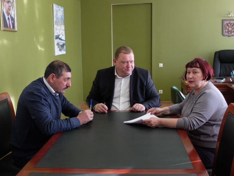 Трехстороннее соглашение подписано в  Предгорном муниципальном округе