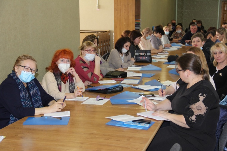 Учебно-методический центр ФПСК провел серию зональных семинаров по программе «Актуальные вопросы охраны труда 2022: практика применения»