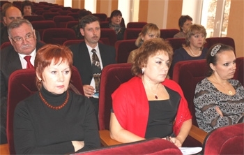 За достойную жизнь строителей!