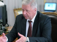 «За достойный труд в мире без войн и санкций!» Интервью Председателя ФНПР М.В. Шмакова газете "Трибуна" в связи с акцией 7 октября